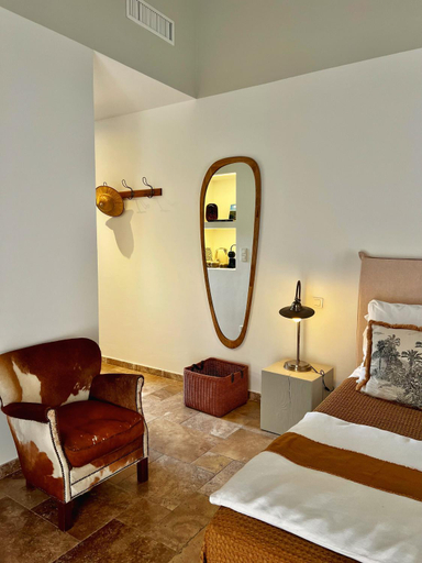 Bedroom 2, Auberge de l'Oumede, Var