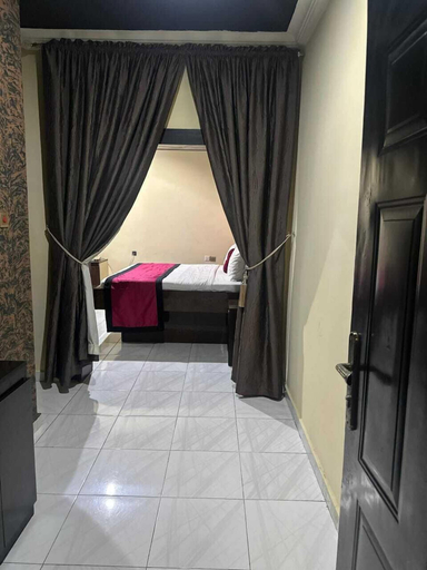 Room 4, St Regis Hotel and Resort, Ikpoba-Okha