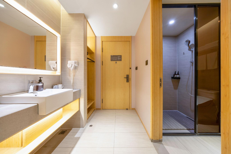 Bathroom 3, Ji Hotel Beijing South Station, Beijing