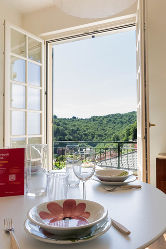 Room 3, Camogli Sea and Valley View by Wonderful Italy, Genova