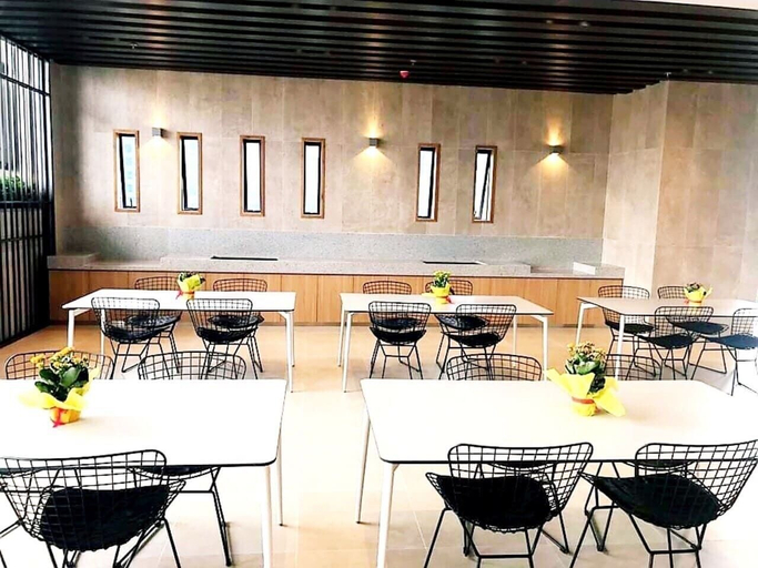 Dining 5, The Peak Serviced Apartment, District 7