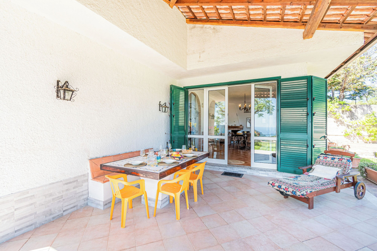 Outdoor dining 3, Villa Maria Luisa Vista Mare, Palinuro, Salerno