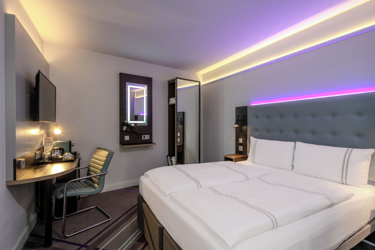 Room 4, Premier Inn Bremerhaven, Bremen