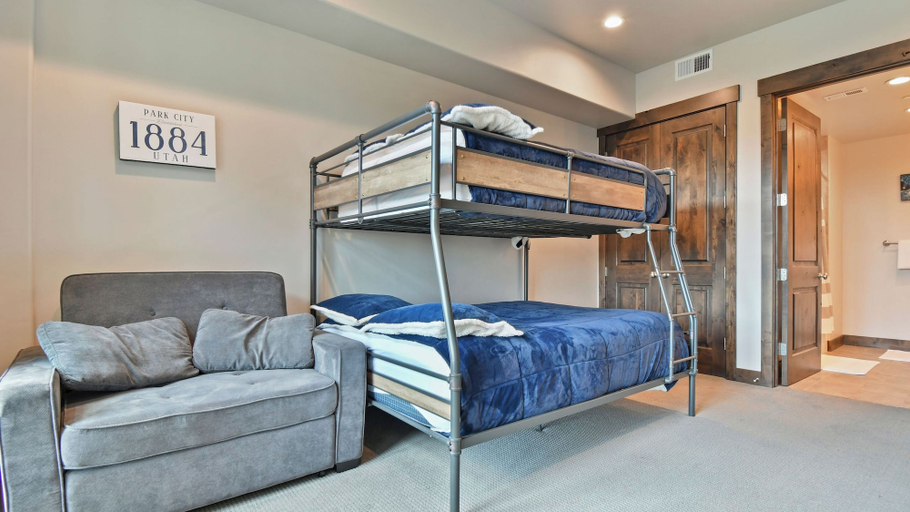 Interior 5, Alpine Abode by Avantstay 5min Walk To Lift Base!, Summit