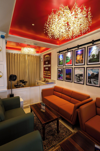 Interior, The Crosswoods Four, Nainital