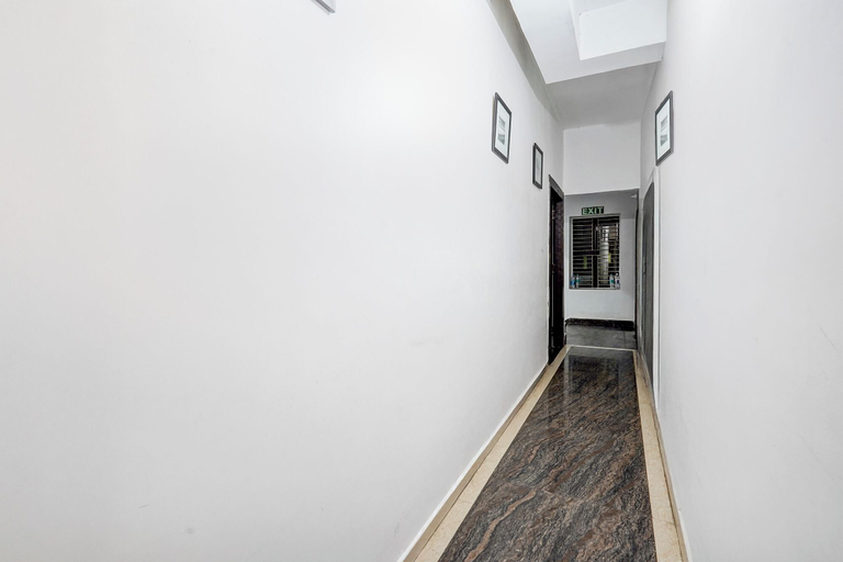 Lobby 2, Fabhotel Namaskar - Nr. Udayagiri and Khandagiri caves, Khordha