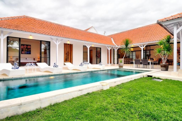 Others 5, Specious 3Bedroom Rakuen Villa Canggu, Badung
