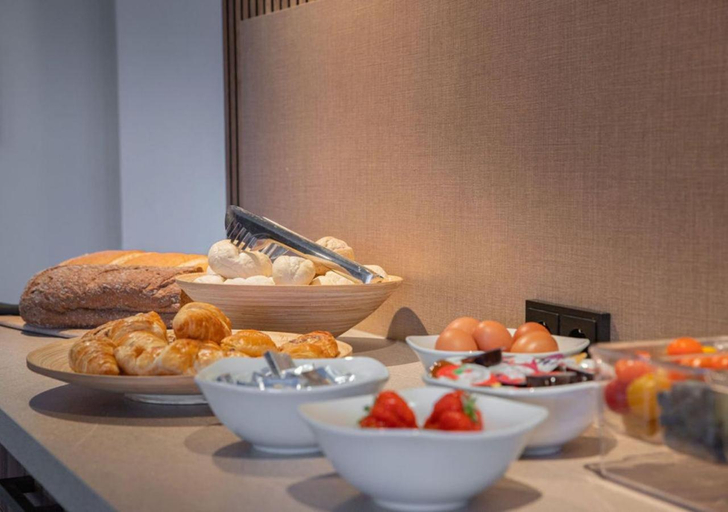 Food & Drinks 4, Hunzego Hotel, Eemsmond