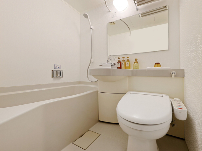 Bathroom 5, Keio Presso Inn Gotanda, Shinagawa