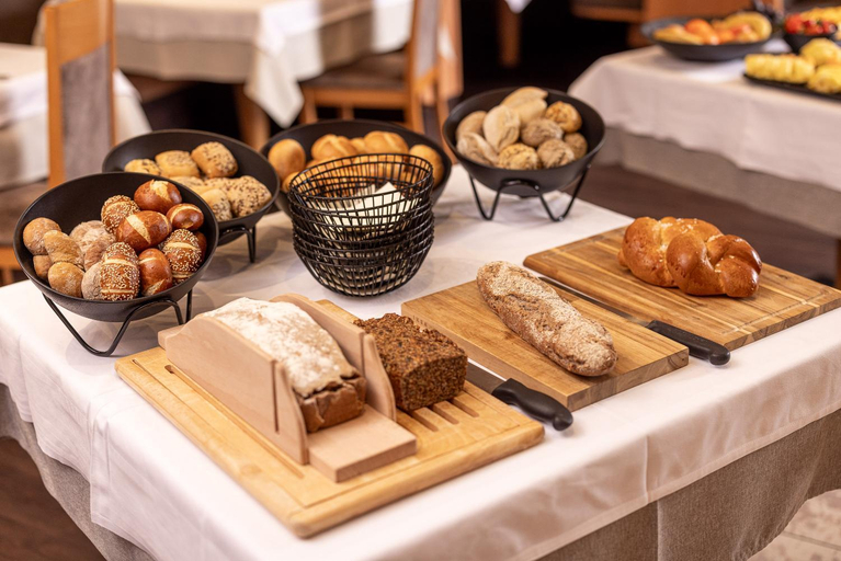 Food & Drinks 5, Saldur Small Active Hotel, Bolzano