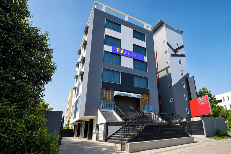 Exterior 3, Fabhotel Nirvana, Pune