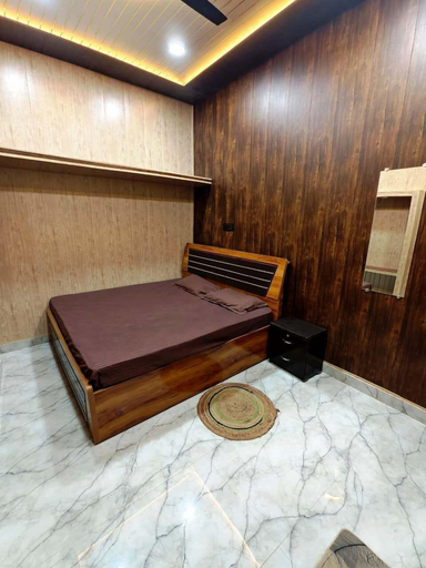 Room 3, RAINBOW INN, Varanasi
