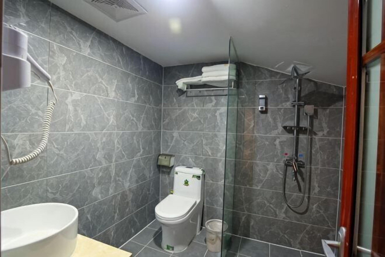Bathroom, Jia Xi Inn, Xiangxi Tujia and Miao
