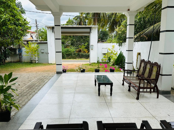 Others 5, Malin Villa, N. Palatha East