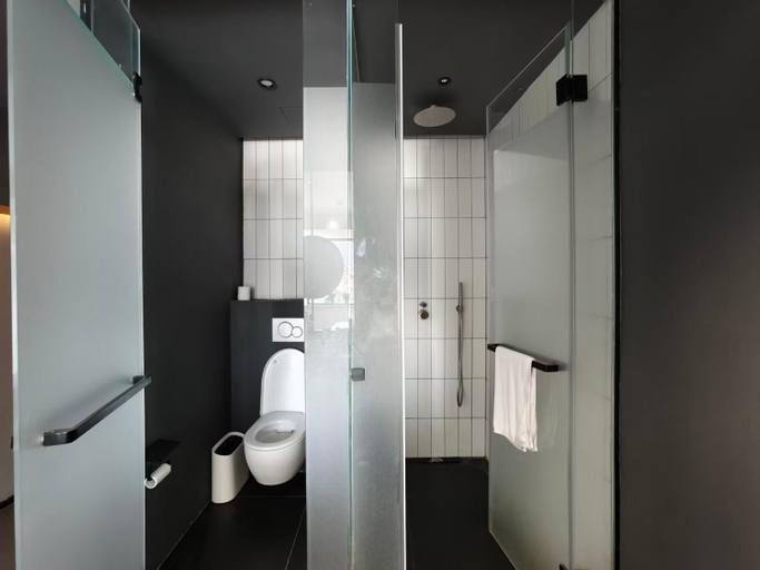 Bathroom 3, The House Of Mo, Shanghai
