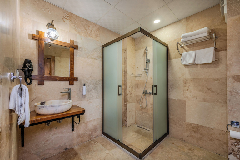 Bathroom 5, Rocca Stone House, Nevşehir