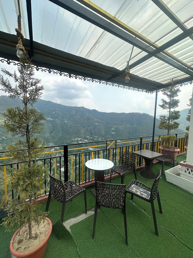 Rooftop terrace 5, The Dragon'S, Solan