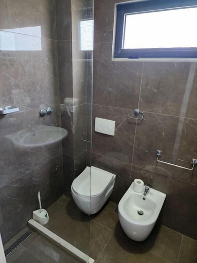 Bathroom 3, Hotel Maren Durres, Durrësit