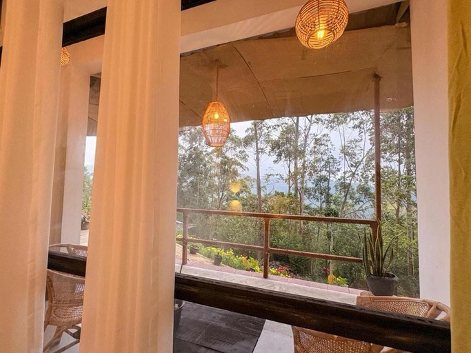 Interior 4, The Tea Ridge - Ella, Ella