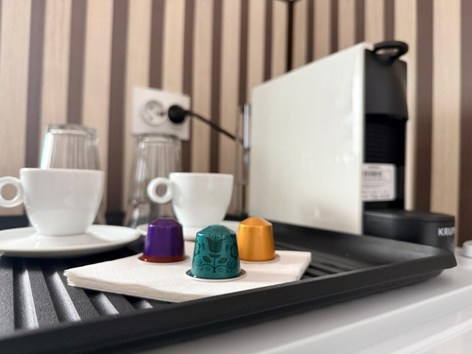 Coffee and/or coffee maker 4, Kron Garden Retreat, Brasov