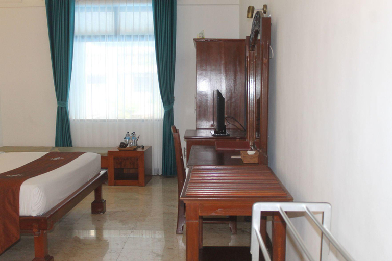 bedroom 18