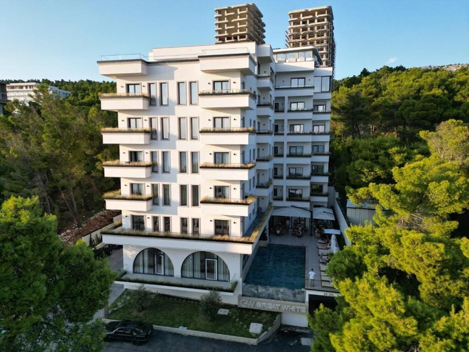 Exterior, Great White Hotel, Lezhës