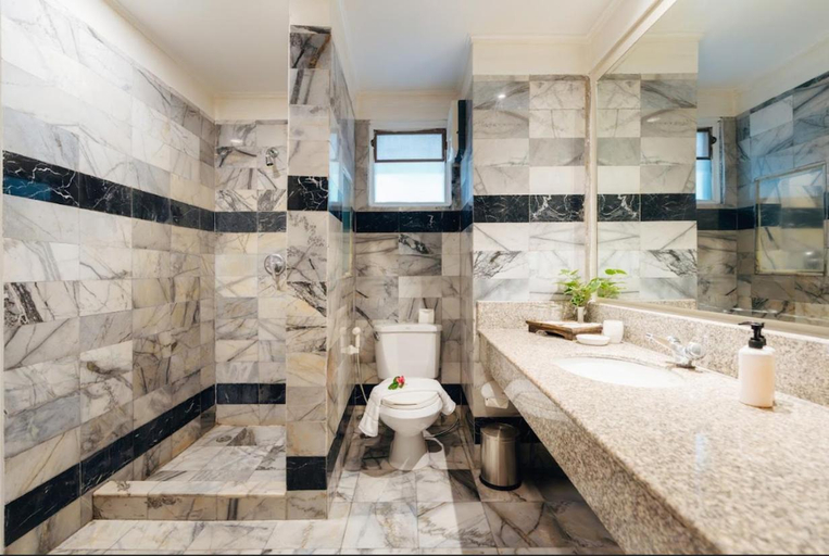 Bathroom 5, The Fair House Beach Resort and Hotel , Ko Samui