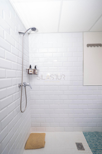Bathroom 5, Pension Abaca By Silastur, Asturias