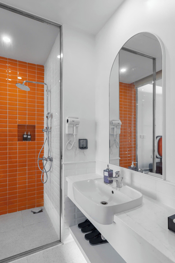 Bathroom 4, Sensea Hillside Collection at Sunset Town Managed by Sensea Retreat, Phú Quốc
