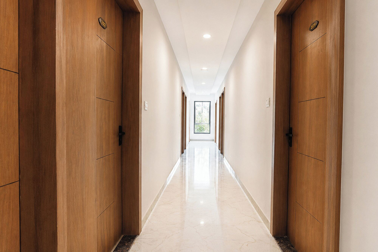 Lobby 3, FabHotel Trivana, Mahalaxmi Nagar, Indore