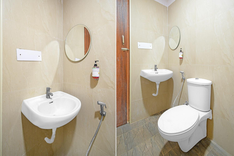 Bathroom 3, 99 Inn - Hitech City, Hyderabad