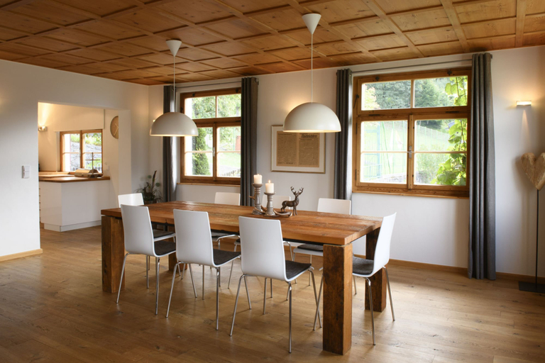 Room 4, Vintage Mountain House With Sauna, Bludenz