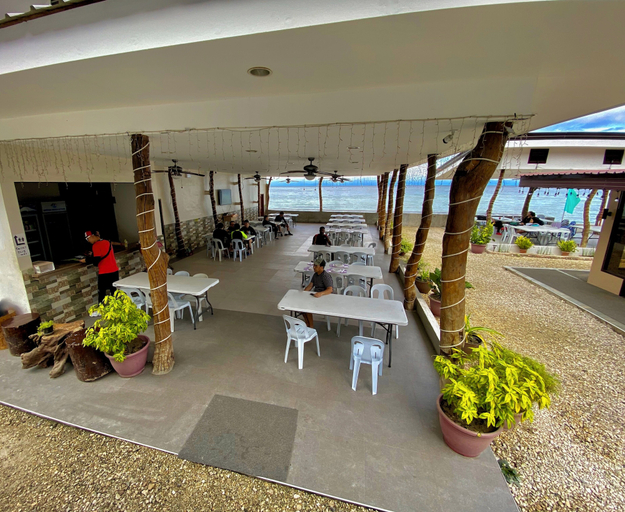 Food & Drinks 5, Matutinao Beach, Alegria