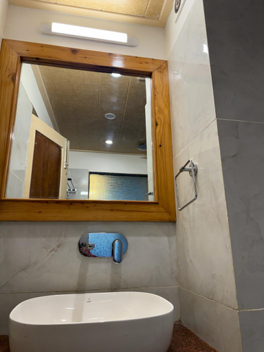 Bathroom 2, OLD MANALI RETREAT, Kullu
