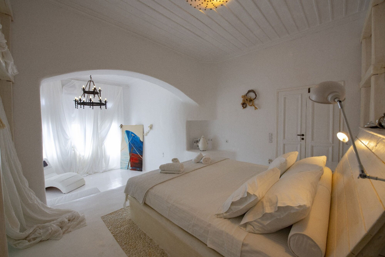 Bedroom 4, Theatron Villa Mykonos, South Aegean