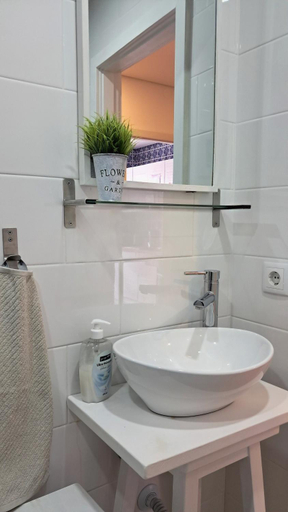 Bathroom 4, taol, Vila Nova de Gaia