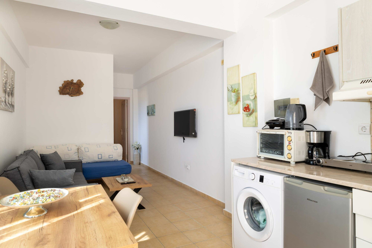 Room 4, Sinani Beachfront Gems Rhodes Jacuzzi Escape, South Aegean