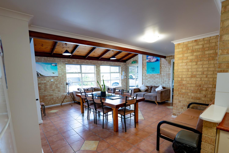 Food & Drinks 4, Yot Spot Holiday Apartments, Esperance