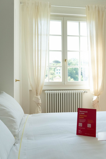 Room 5, Camogli Sea and Valley View by Wonderful Italy, Genova