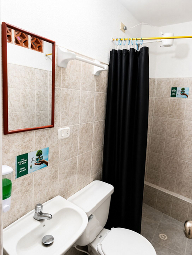Bathroom 4, Hospedajes El Jardin, Envigado