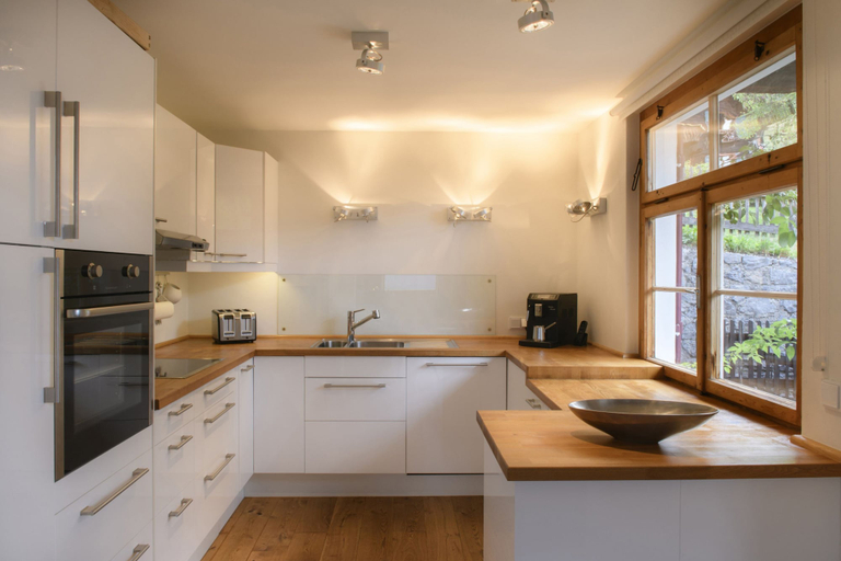 Room 5, Vintage Mountain House With Sauna, Bludenz