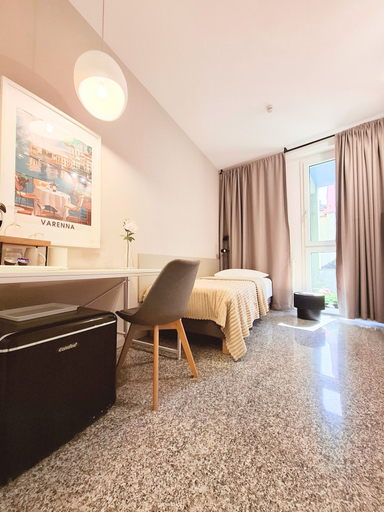 Room 4, Eva Urban Rooms Centro Lecco, Lecco