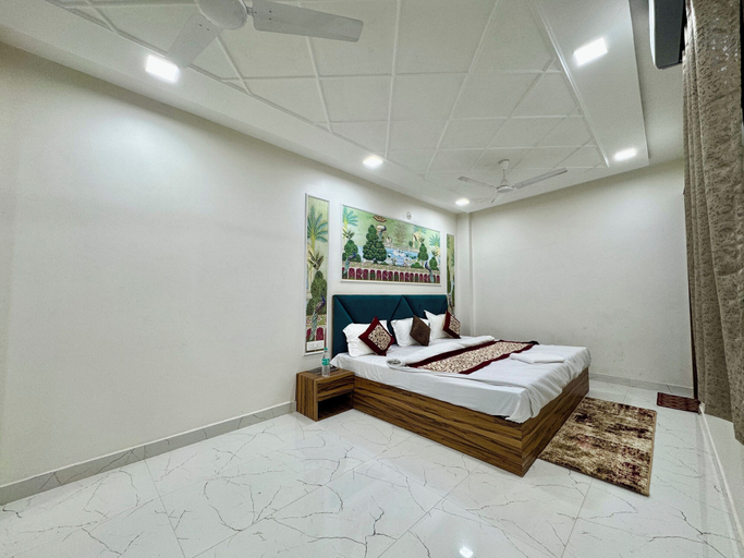 Room 2, SR PALACE, Mathura