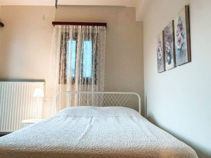 Room 2, Sunrise Villa in Skyros - Coastal Sea View Haven, Central Greece