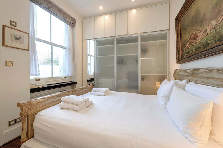 Interior 3, Charming 2 Bedroom Flat - Knightsbridge, London
