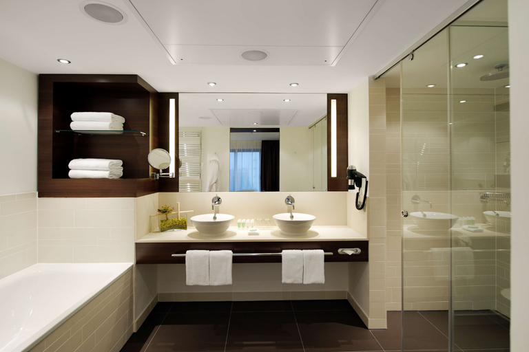 Bathroom 4, Atlantic Congress Hotel Essen, WorldHotels Elite, Essen