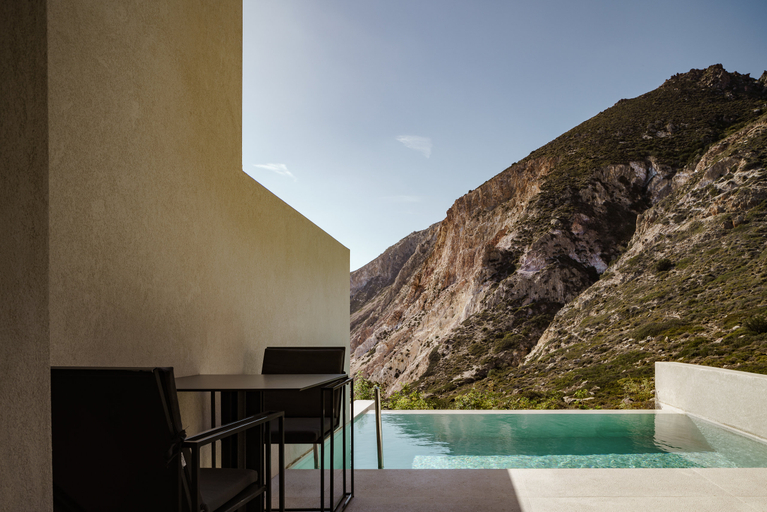 Sport & Beauty 2, Milos Cove Hotel, South Aegean