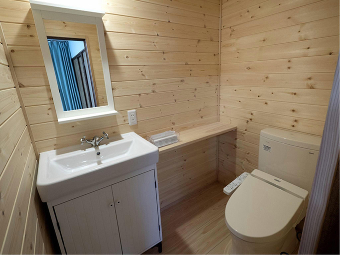Bathroom 3, Pension Image House, Hara