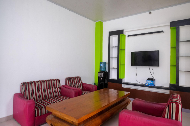 Public Area 3, RedDoorz near Pakuwon Mall Solo Baru, Sukoharjo