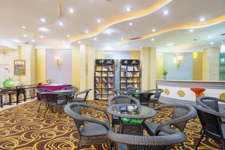 Others 5, Mystic Lake Grand Hotel, Altay